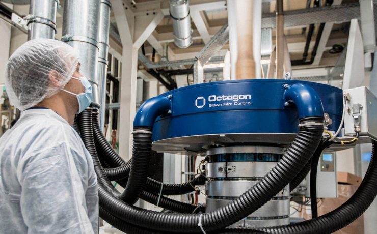 Puesta en marcha de los sistemas Octagon en una empresa pionera en la extrusión de film blown de alta densidad en Alemania 1 head